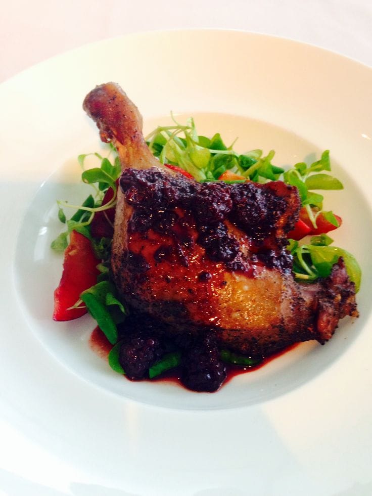 S'peppers Restaurant interior